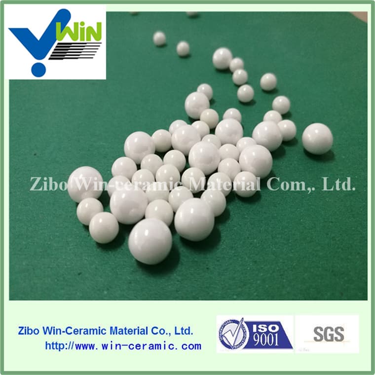 Low abrasion Zirconia grinding balls for ball mill